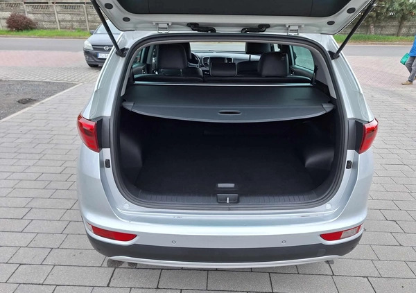 Kia Sportage cena 95500 przebieg: 93732, rok produkcji 2018 z Śrem małe 79